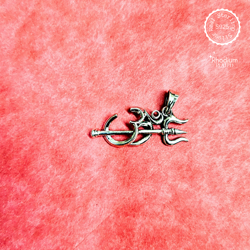 925 Silver Pendent ॐ with trident oxidised – alternate view