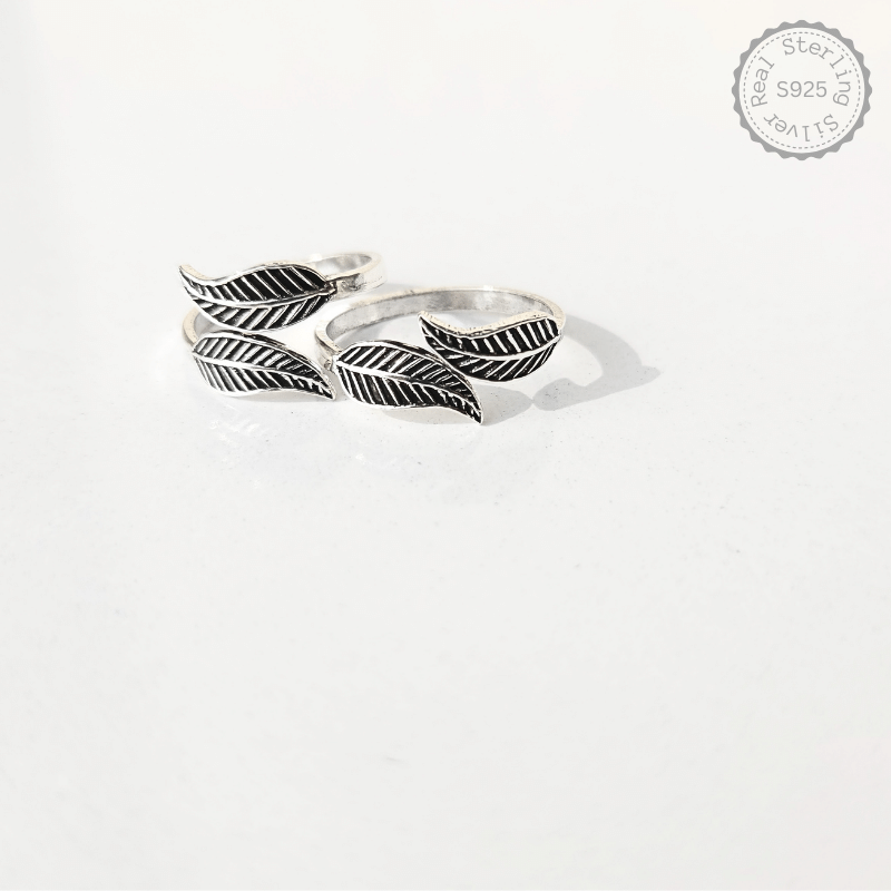 Oxidised 925 Silver Leaf Toe Rings Top Open – alternate view