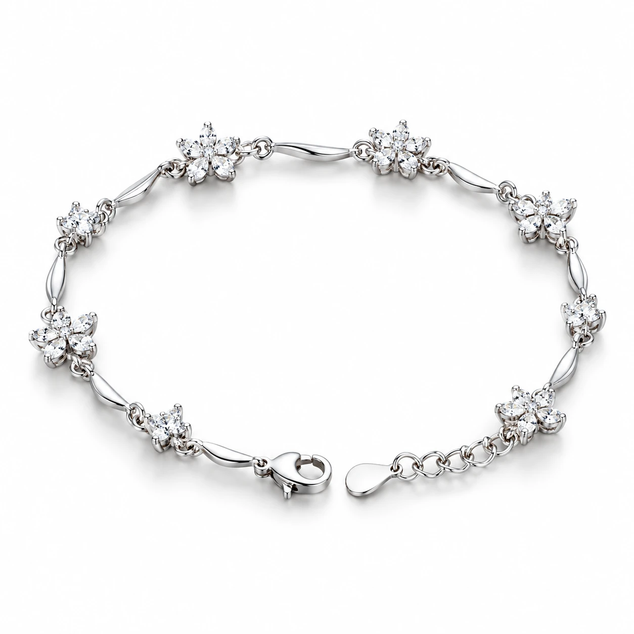 Silvra Elegant Silver Floral Bracelet for Women – Sparkling Flower Design