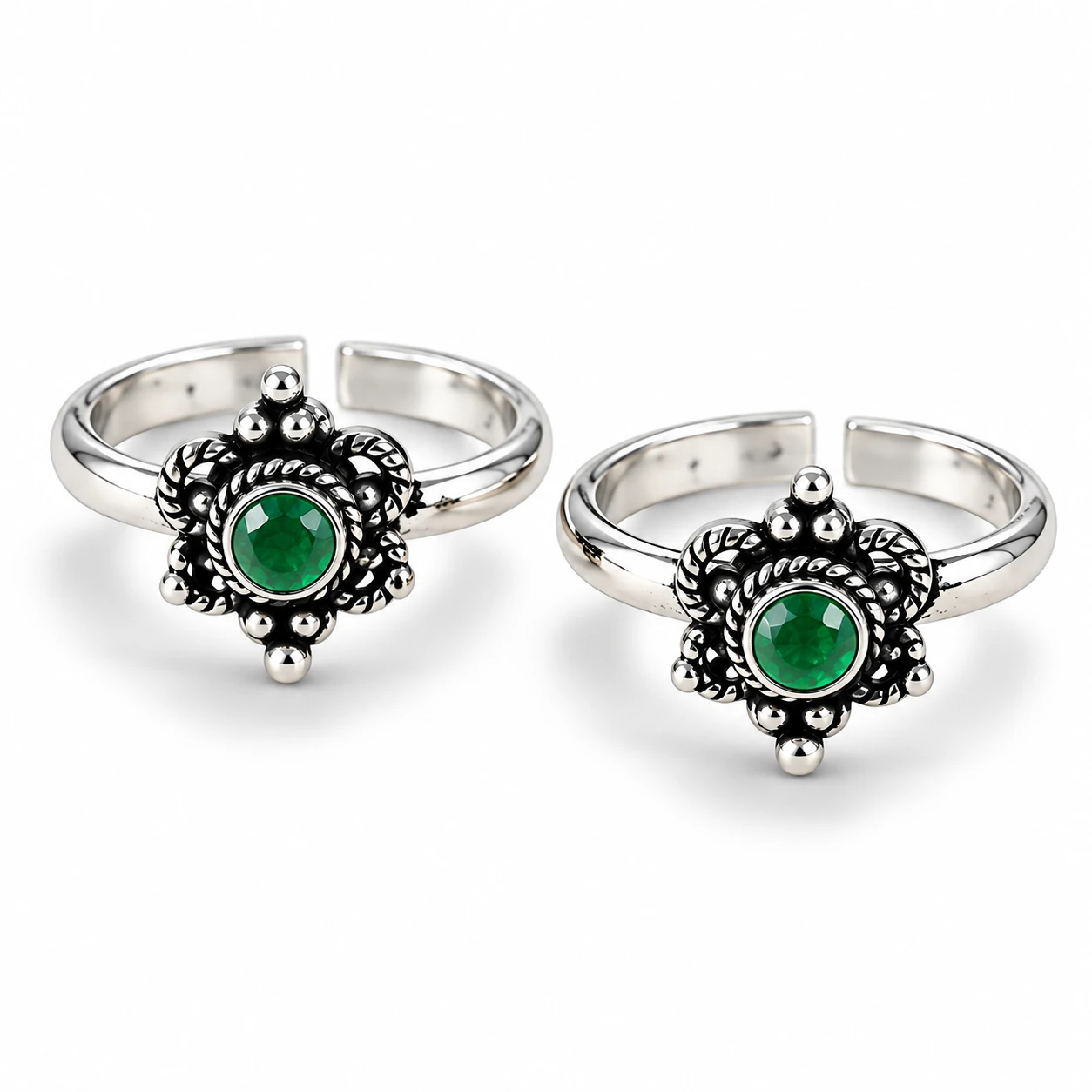 Silver Oxidised Green Crystal Toe Rings